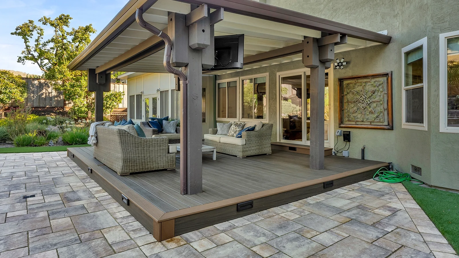 Outdoor Living