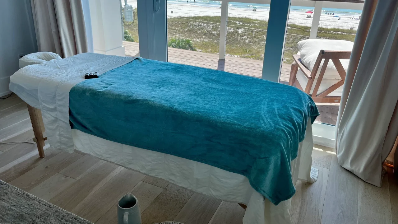 Deep Tissue Massage vs Swedish Massage: Which Treatment Is Best Near 30A?