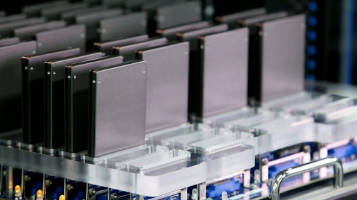 Why SSD Technology Is the Backbone of Modern Data Centers