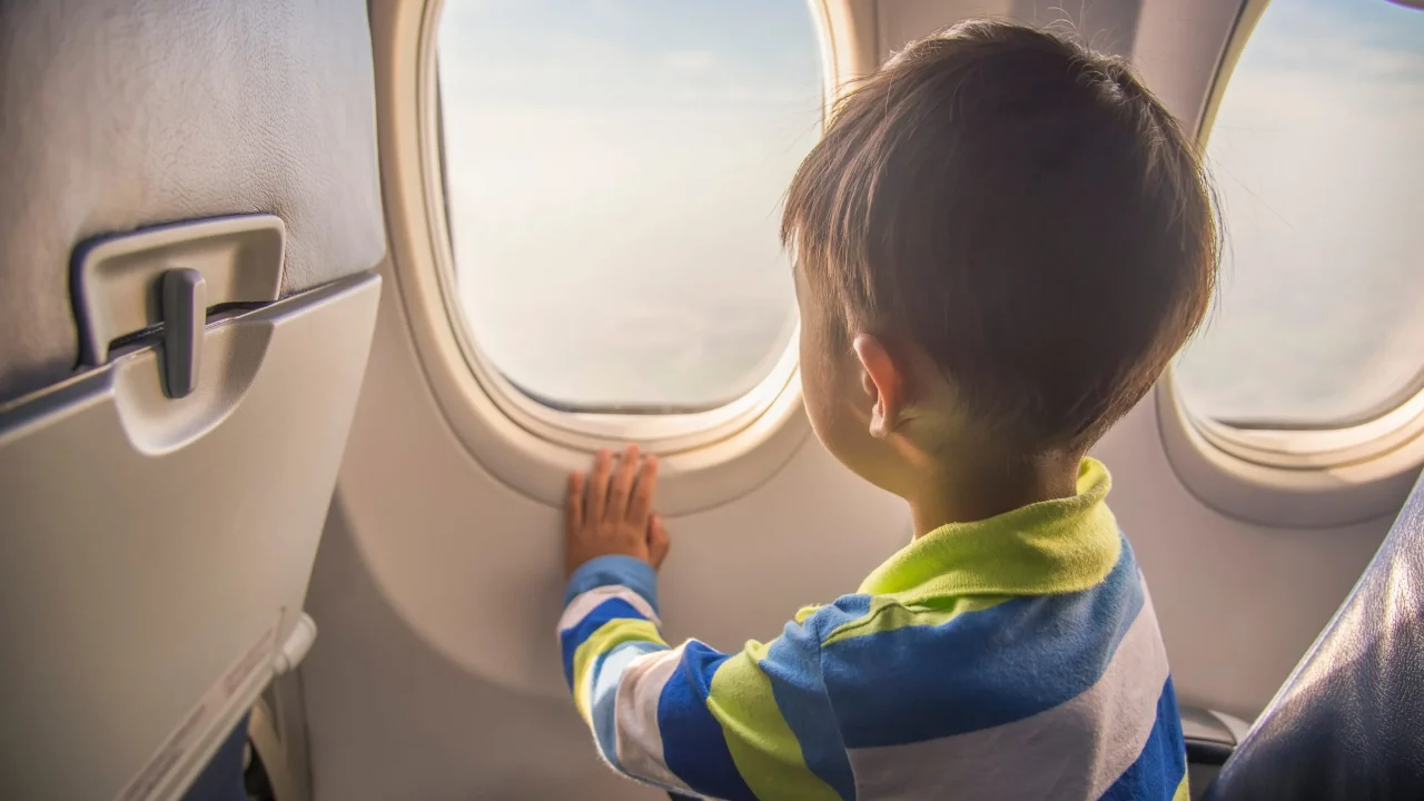 Flying with Kids: How to Make Air Travel Fun